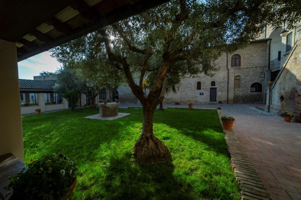 Bed and breakfast Il Monastero Di Bevagna Extérieur photo
